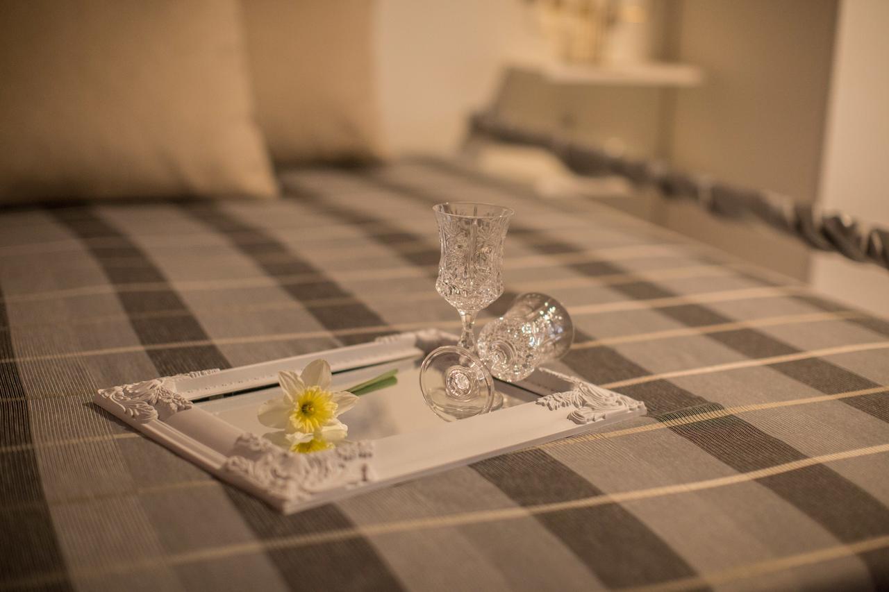 Hotel Admiral Вінковці Екстер'єр фото